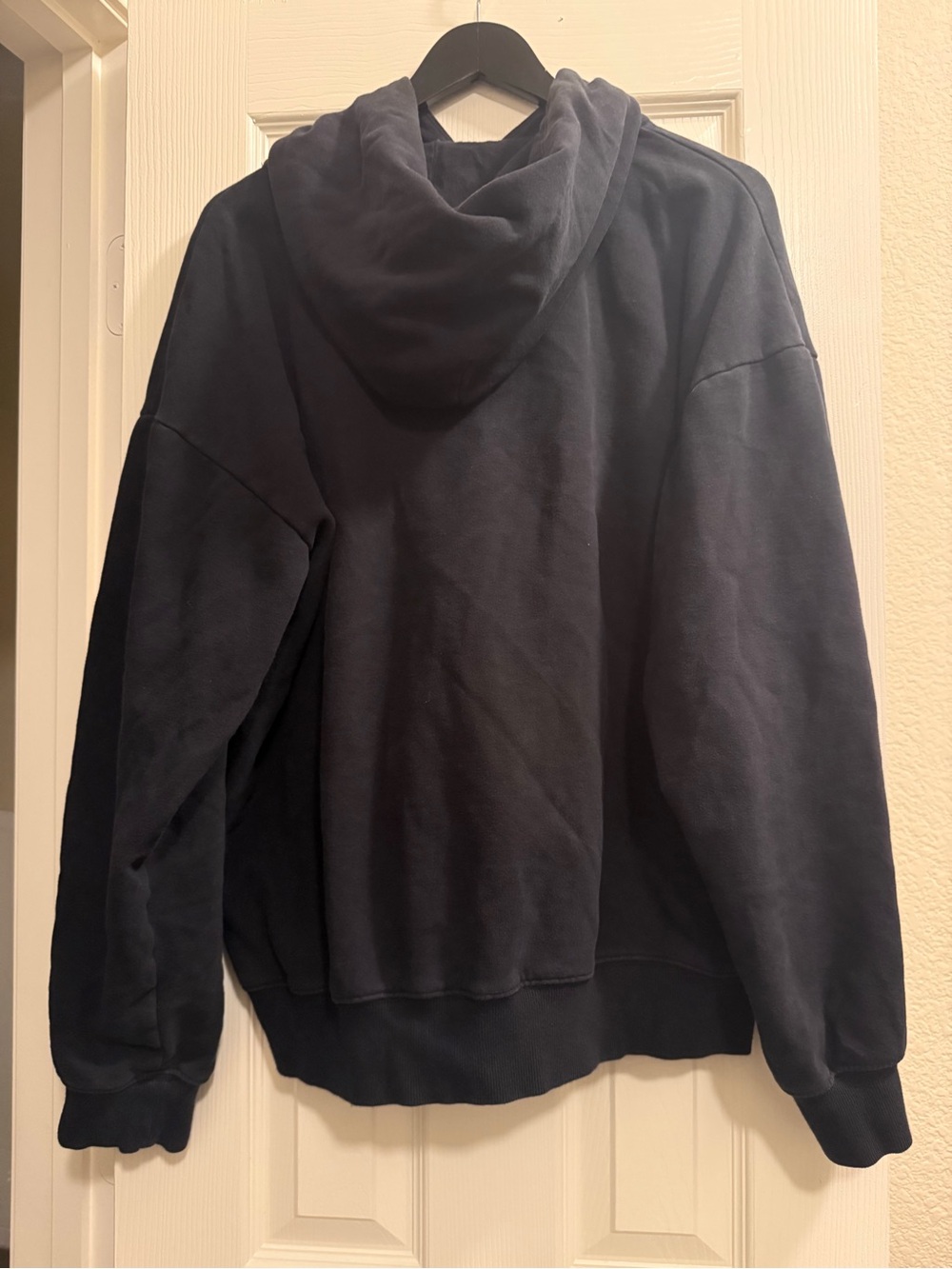 Aeropostale Black Women's Sweatshirt - Picture 4 of 4